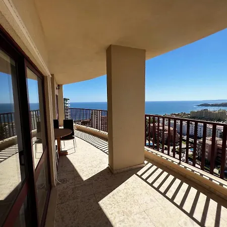 Top Floor With Ocean View Portimão