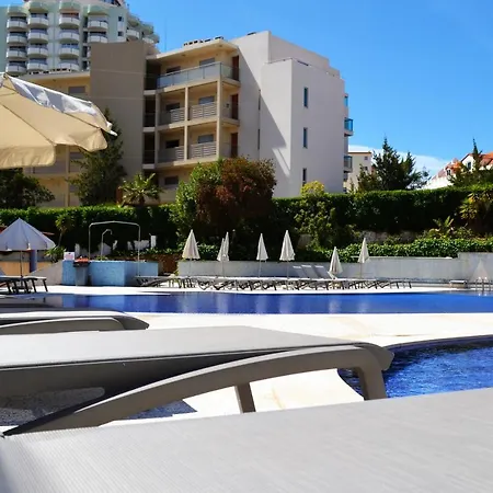 1501 - Clube Praia Mar *
